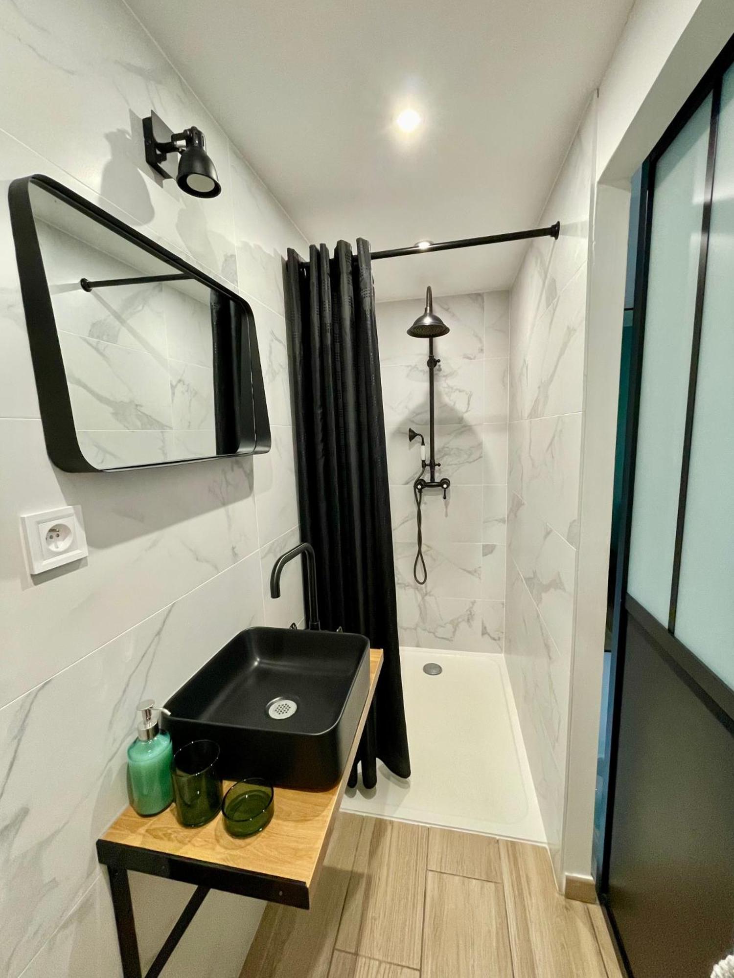 Villa Les Oliviers Spa Privatif บ็องโดล ภายนอก รูปภาพ